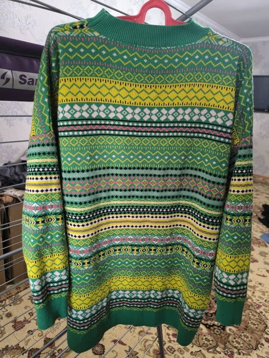 Продаётся кофта женская