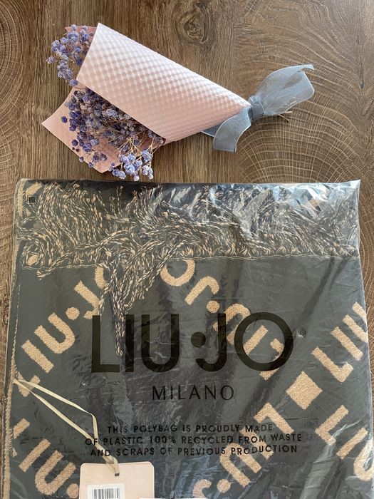 Дамски шал Liu Jo