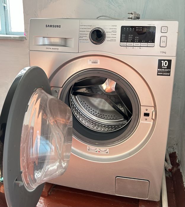 Стиральная машина Samsung WW70J42G0PSDLD