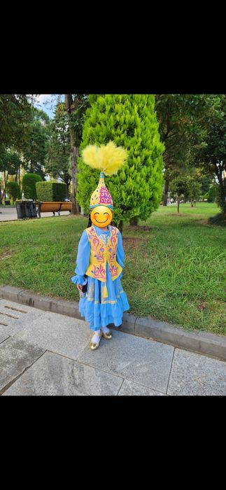 Продам костюмы для танцев