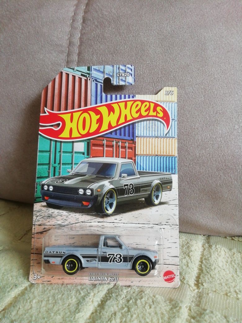 Hot wheels - Datsun 620