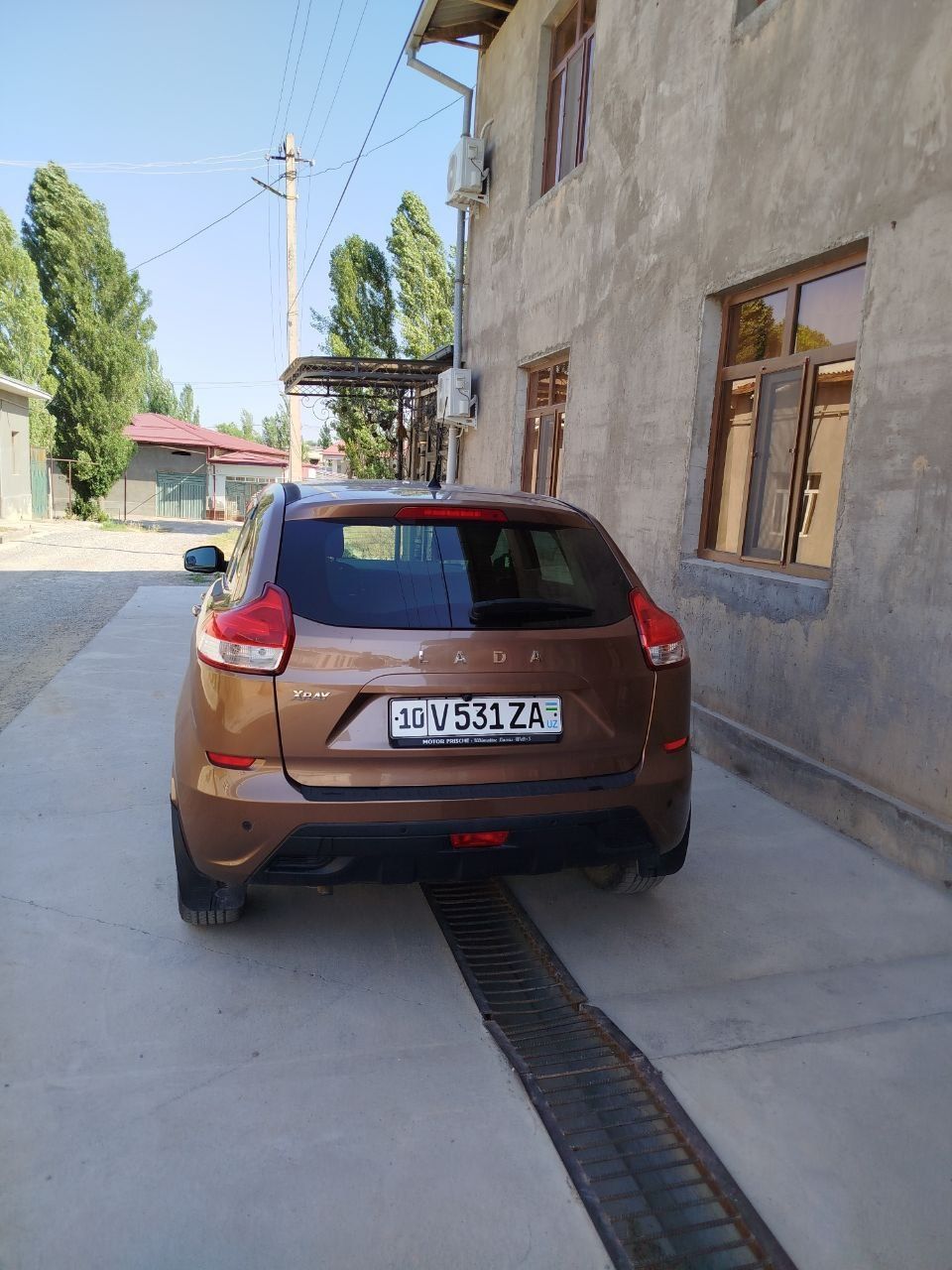 Lada X-ray zalato'y.