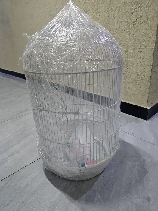 Большая клетка для птиц и больших попугаев