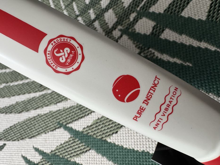 Ракета за падел - Vibor-A Titan с подарък бели топки