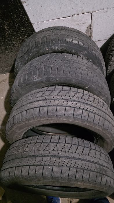 Зимние шины 225/60/ R17