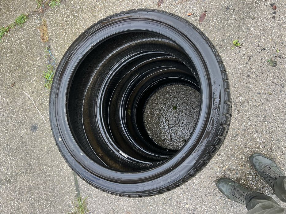 Зимни гуми 225/40/18 Pirelli DOT18с борд .Цена комплект