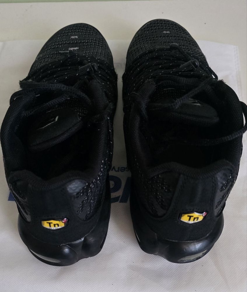 Nike air max plus utility