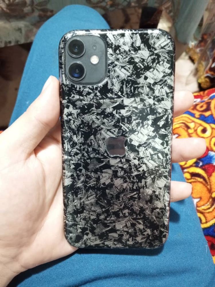 iphone 11  128gb LL/A