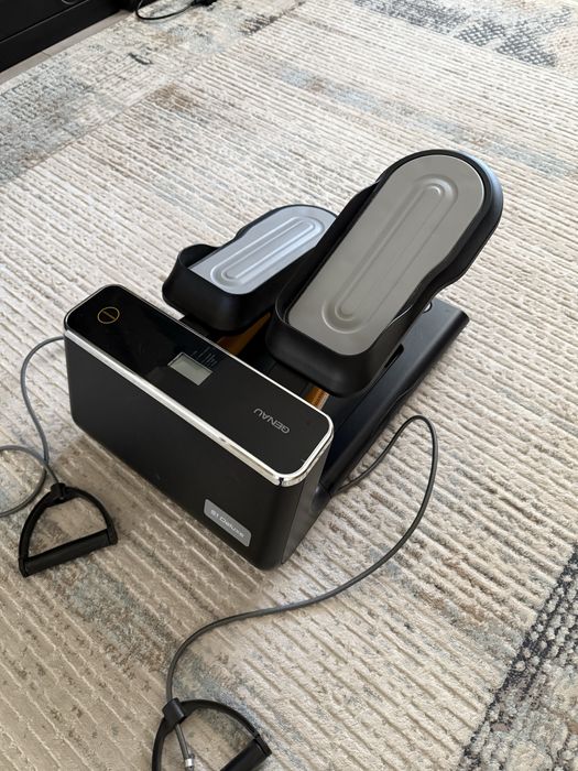 Степпер Genau S1 Deluxe компактный тренажер для кардио и фитнеса