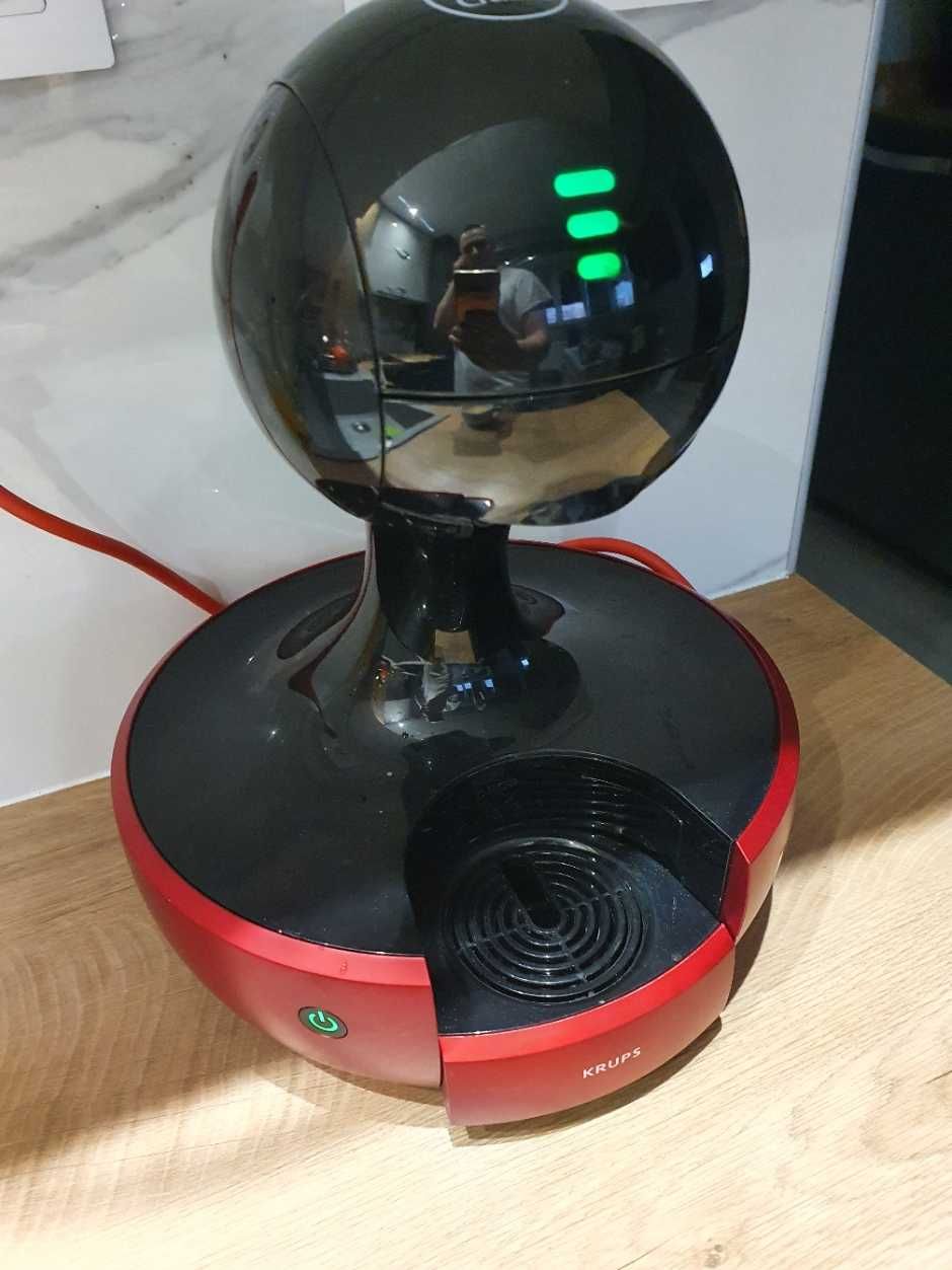 Капсулна кафемашина Krups KP350 Nescafé Dolce Gusto Drop