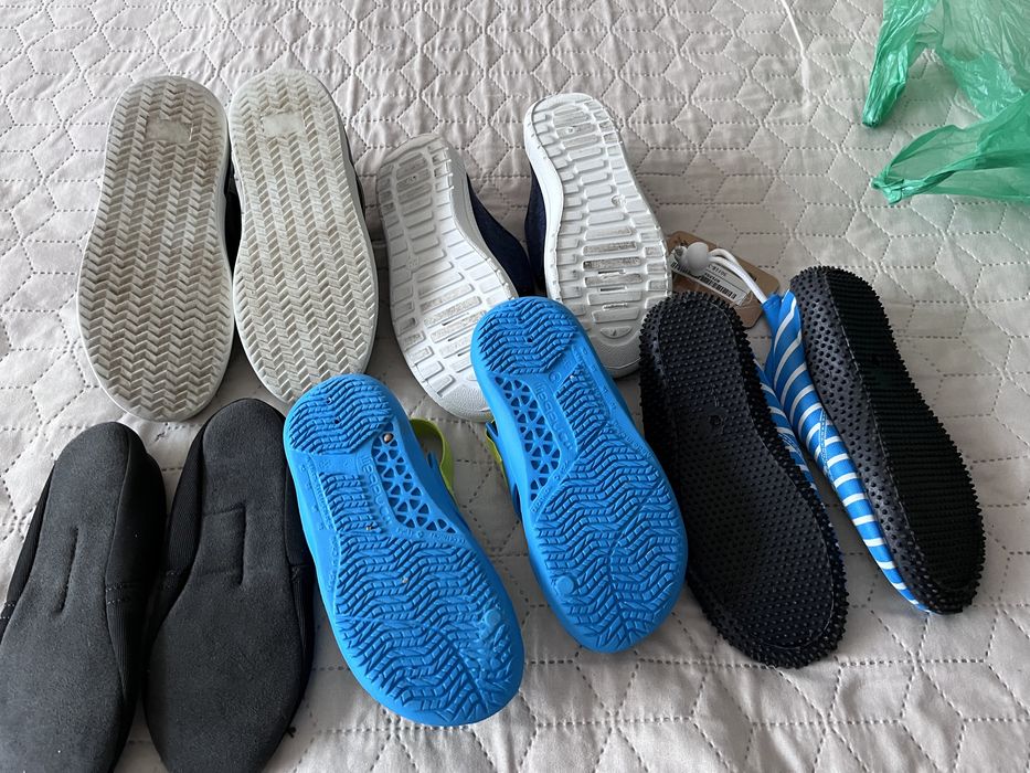 Кецове, боти, пантофи, чехли, цвички и сандали за момче номер 30