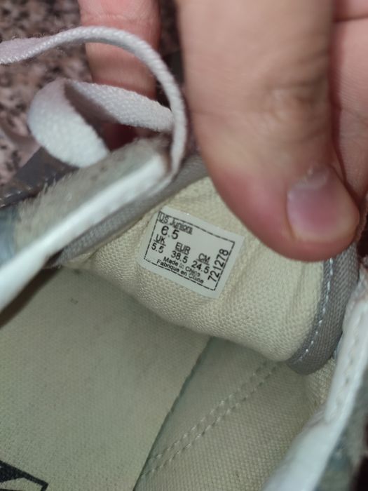 Adidași Vans de vânzare
