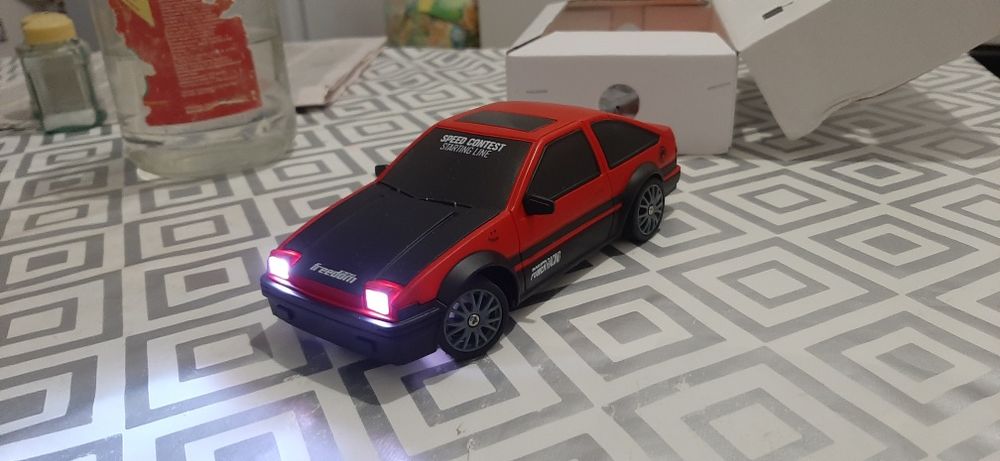 Радиоуправляемая машина