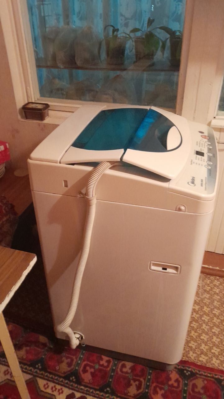 Стиральная машина Midea AW60
