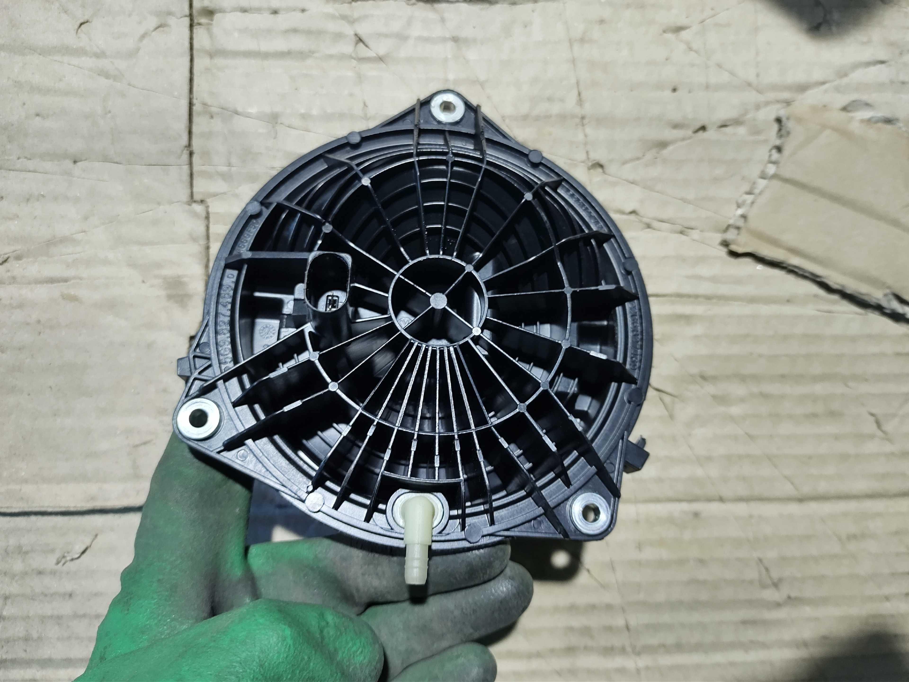Дръжка Заден Капак Багажник VW ID.3 E11 pro