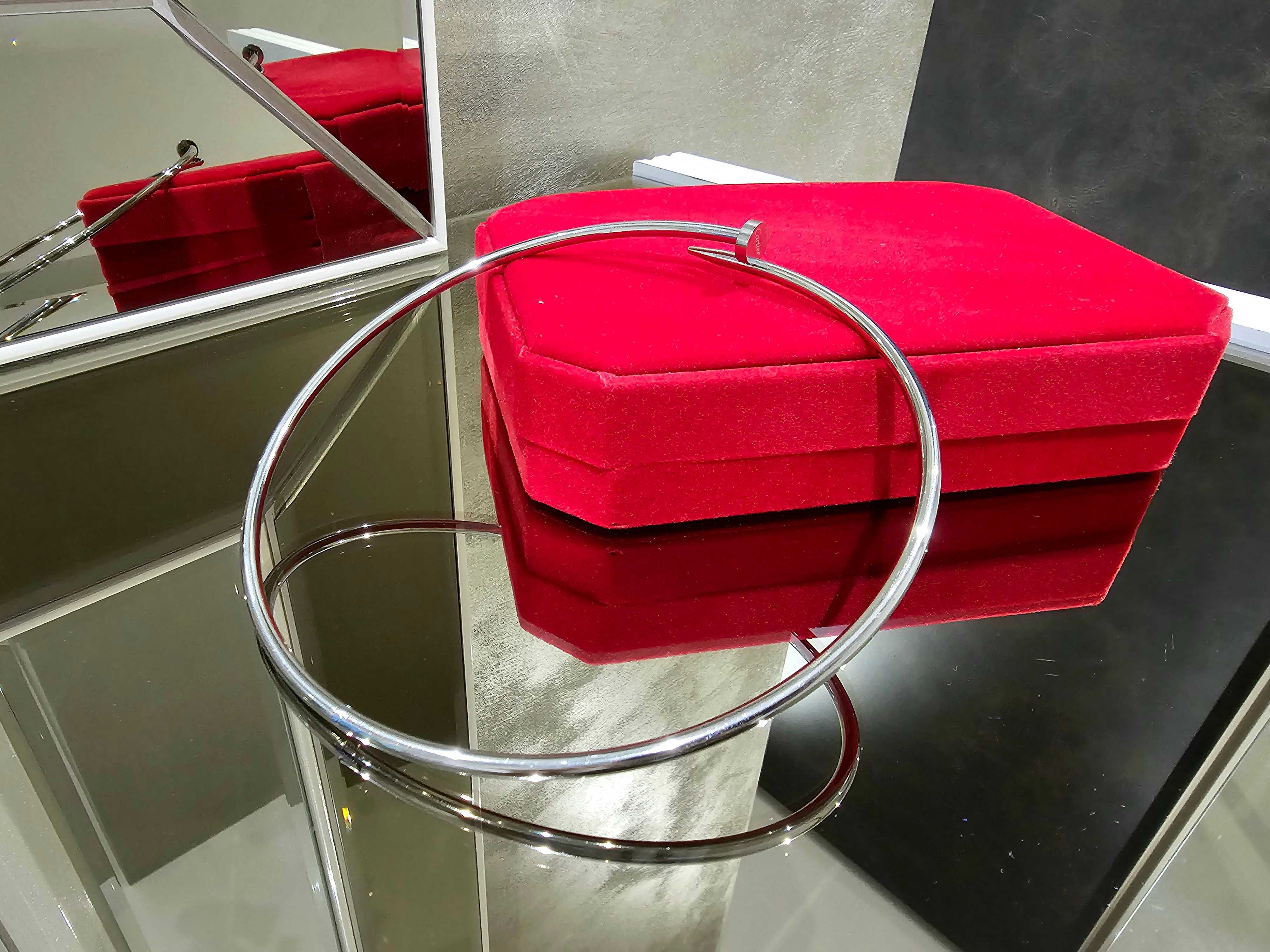 CARTIER Nail Juste un Clou Classic Silver Колие Пирон