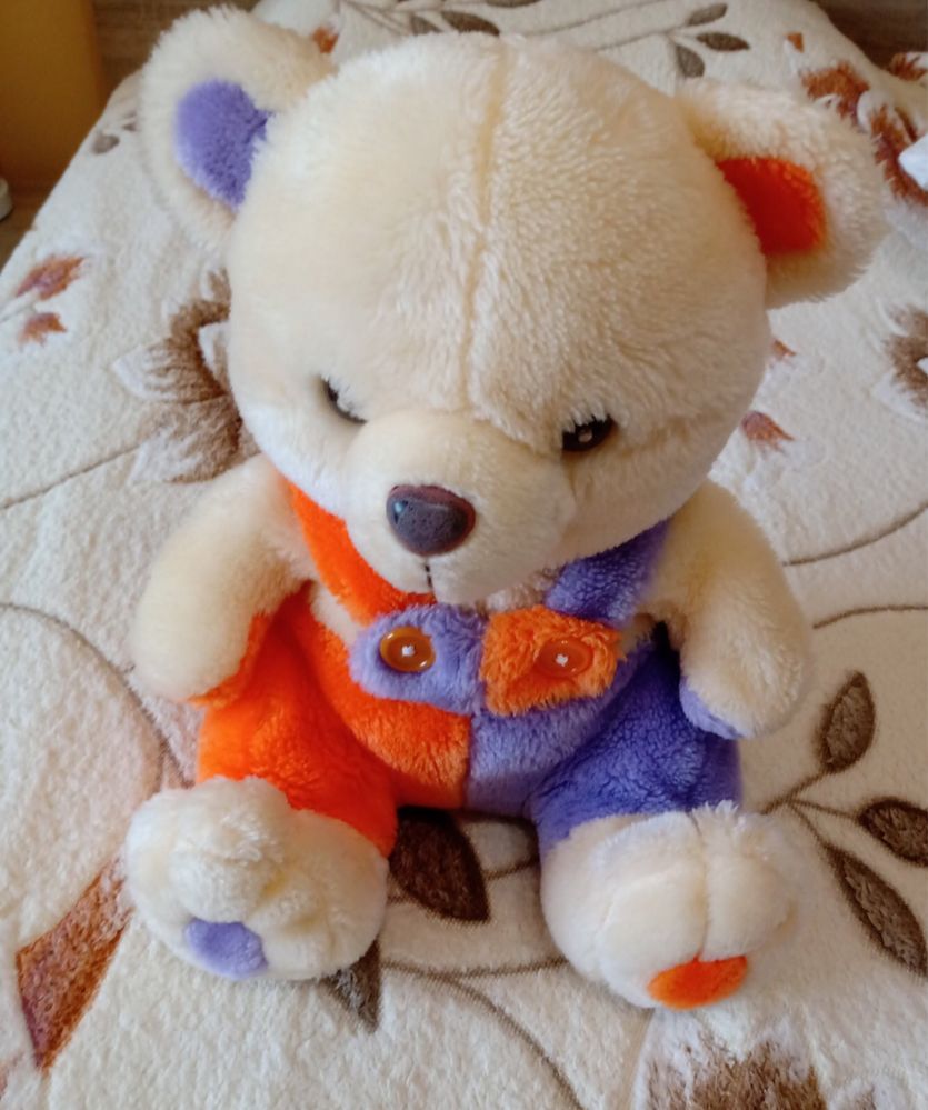 Плюшени играчки различни видове