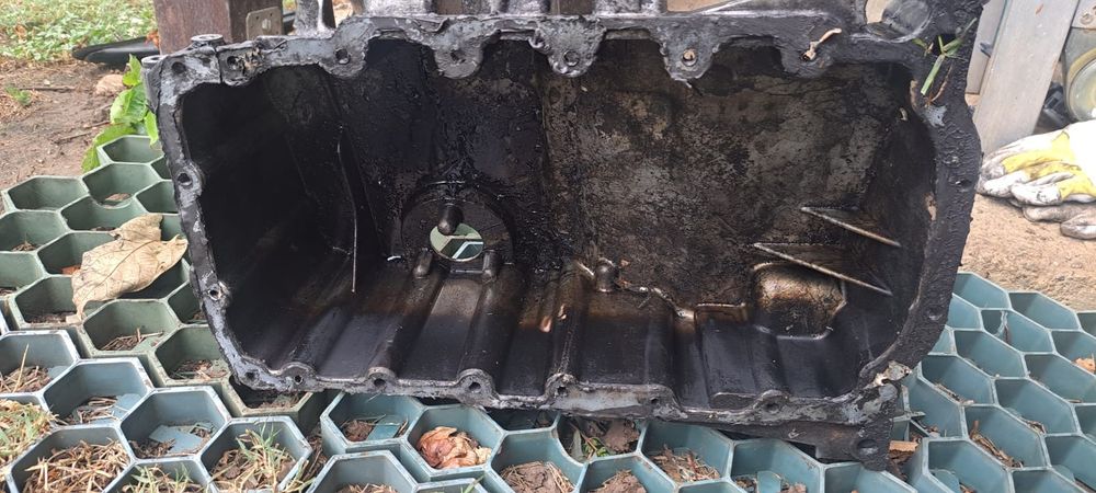 Pompa Ulei Audi A4 + Baie ulei