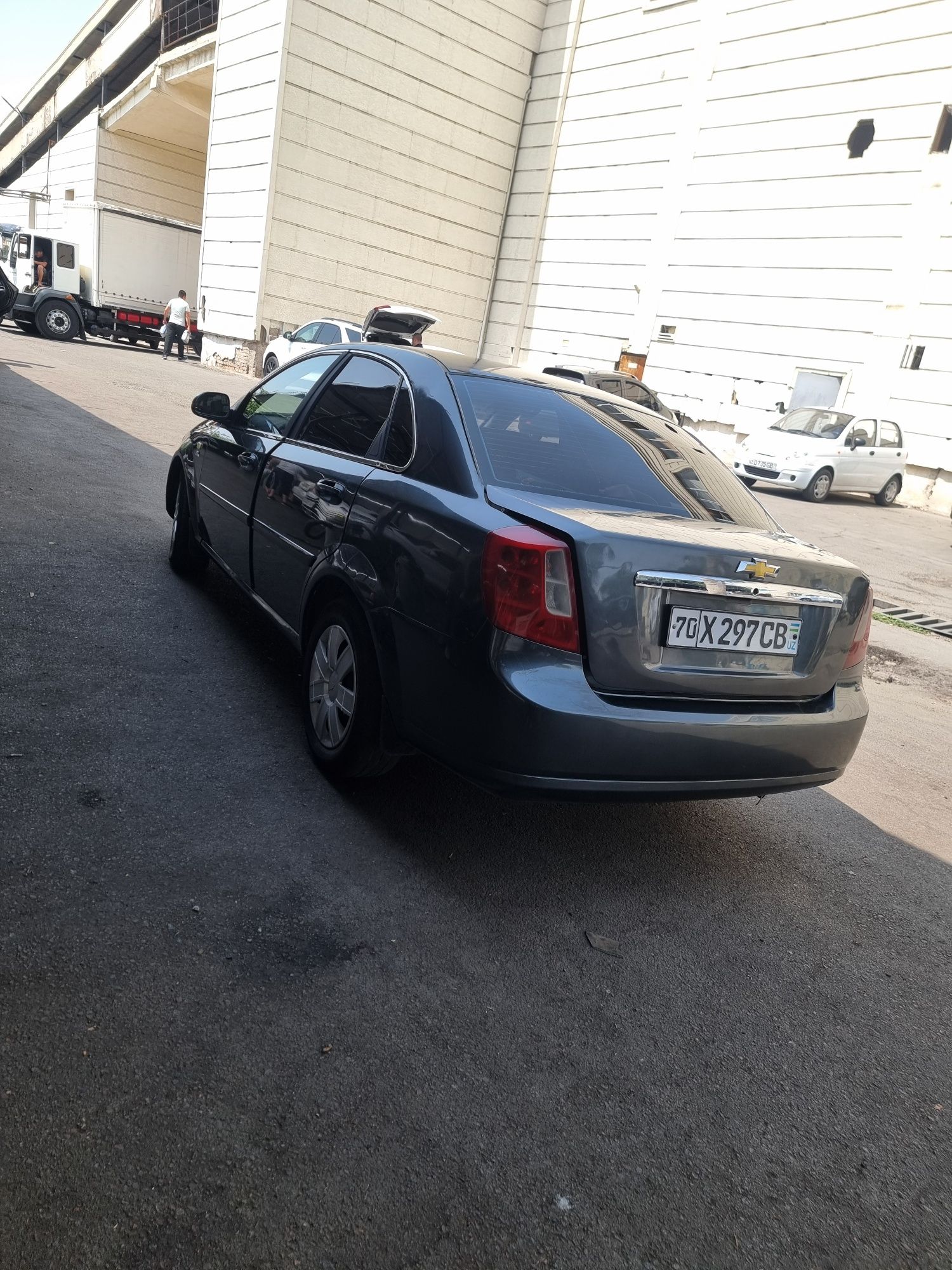 Lacetti gentra qilingan