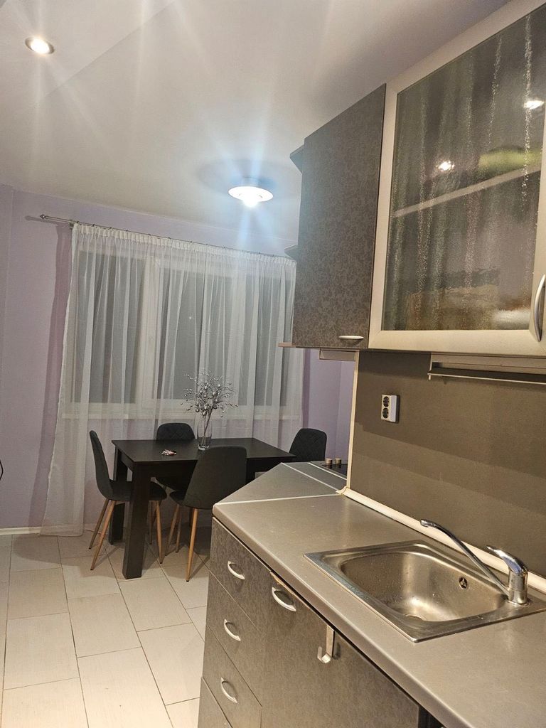 Дава се под наем Двустаен апартамент в София, Слатина - 48 кв.м за 408 € - Снимка #5