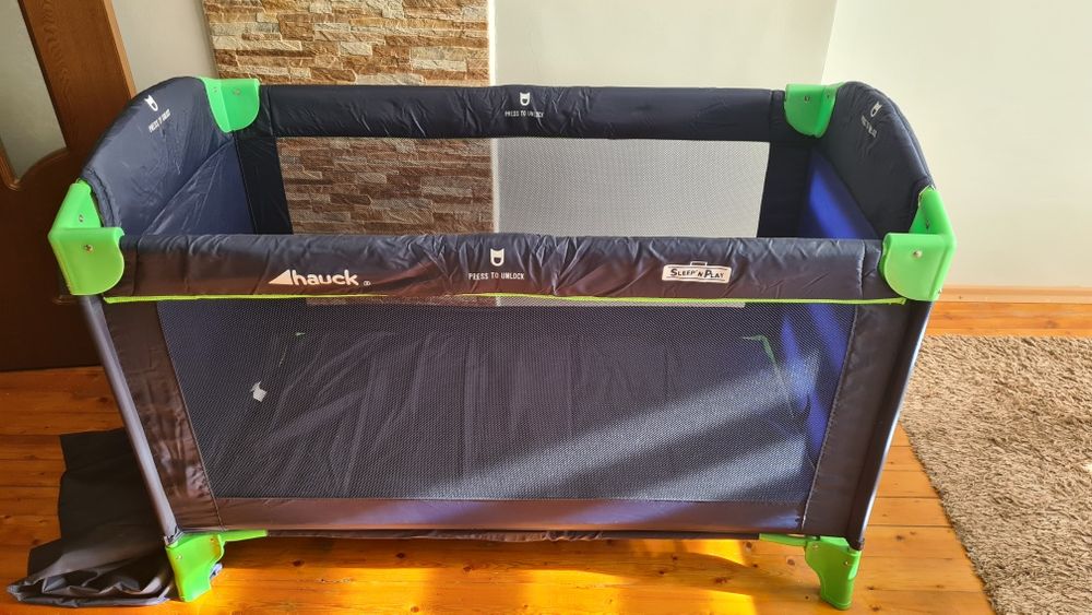 Нова сгъваема кошара