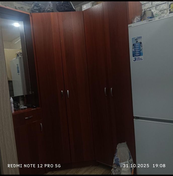 Продам прихожую 40т.т