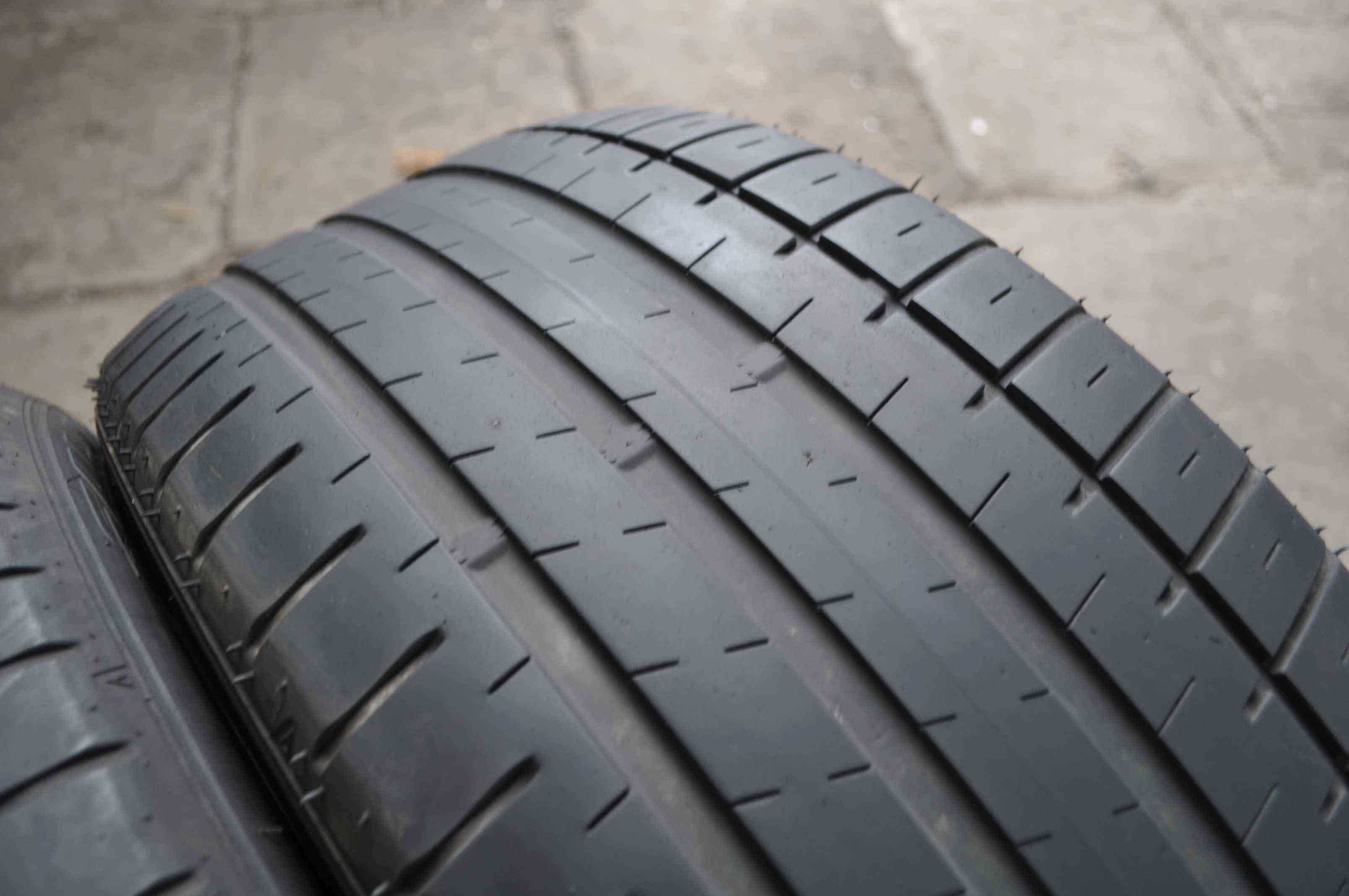 SET 2 Anvelope Vara 255/45 R18 FALKEN Azenis FK510 103Y