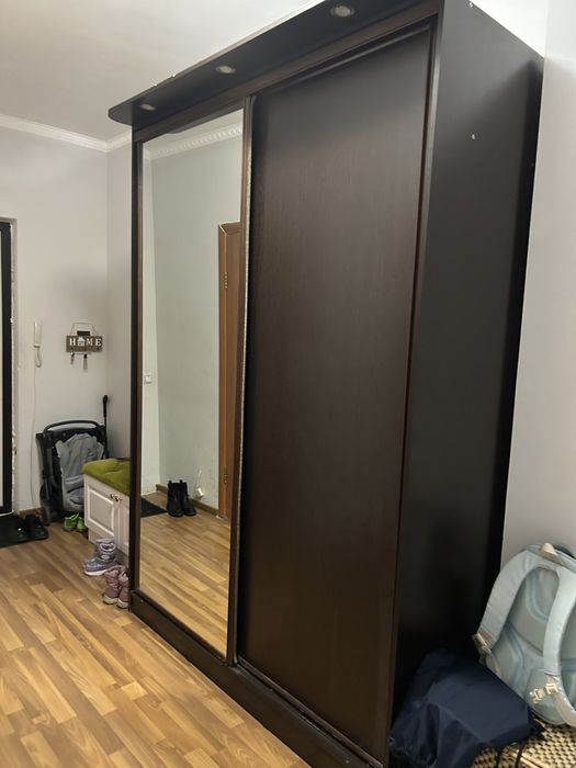 Стильный шкаф купе