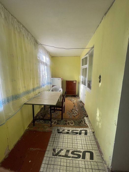 Квартира в Чирчике2-ком