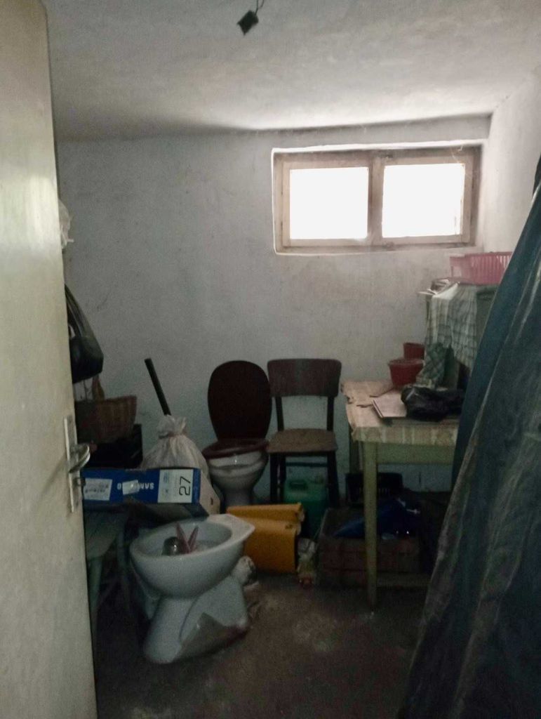 Продава се Многостаен апартамент в Благоевград, Идеален център - 99 кв.м за 941 €/кв.м - Снимка #19