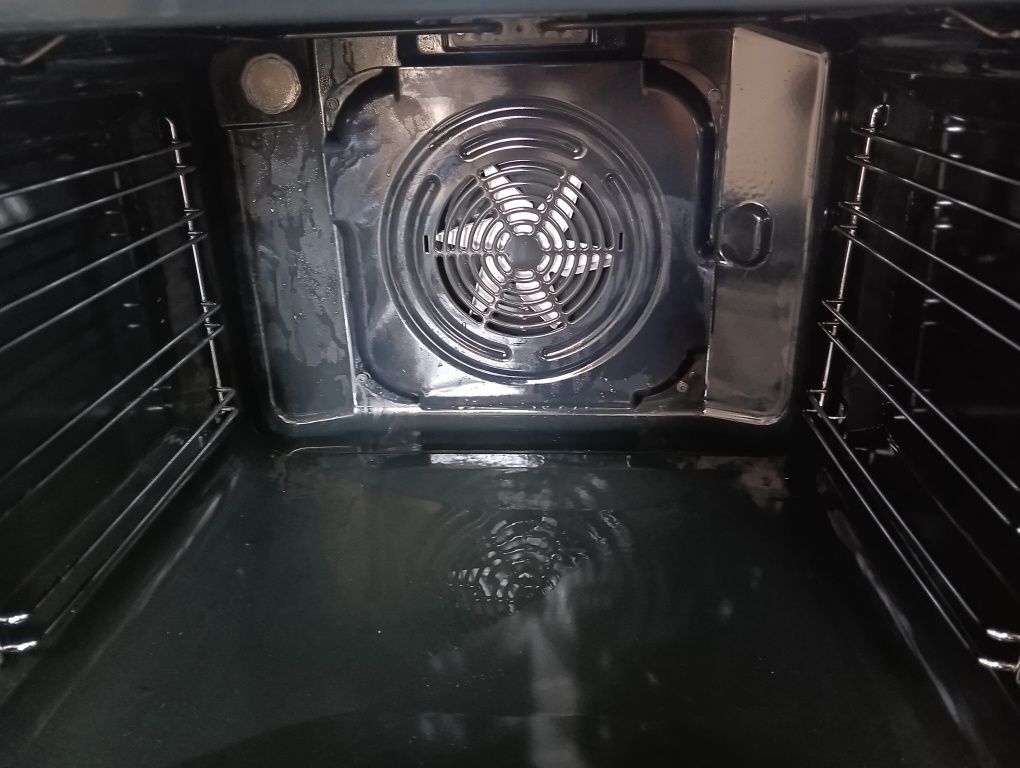Свободно стояща печка с керамичен плот Gorenje 2 години гаранция!
