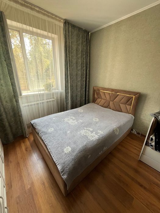 Кровать полуторка