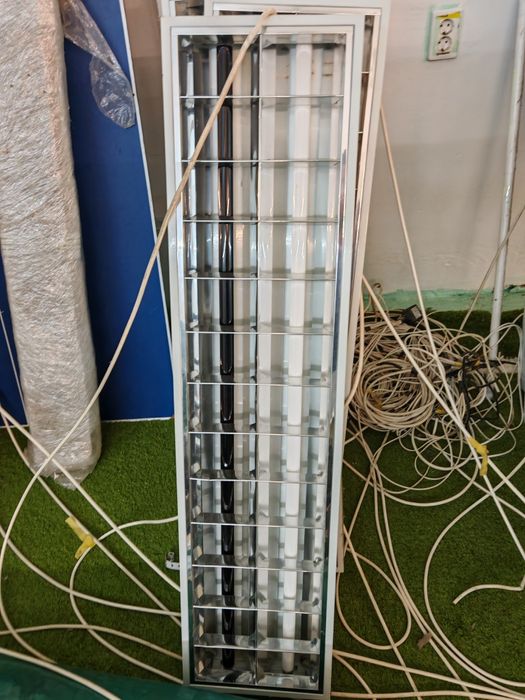 Lamapa dubla cu neon