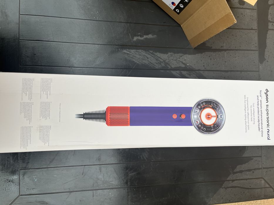 Vand uscator dyson nou hd16