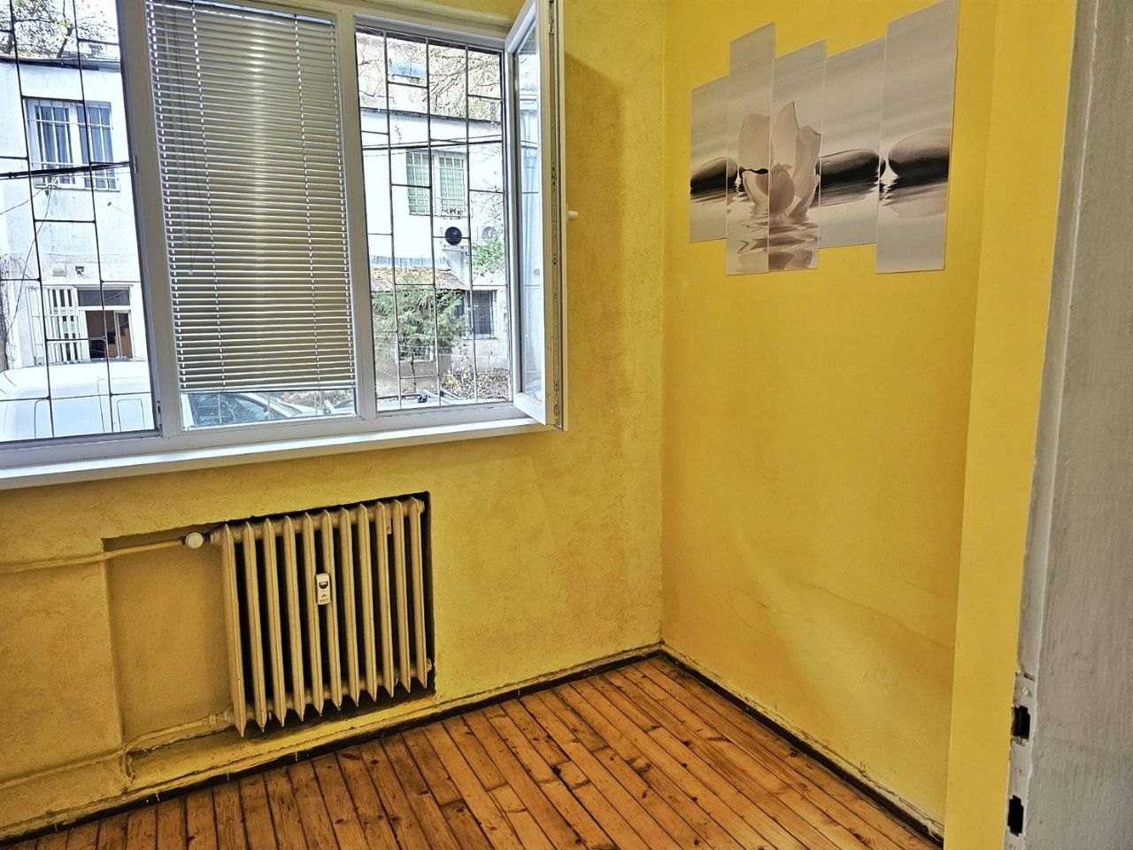 Дава се под наем Тристаен апартамент в София, Център - 65 кв.м за 510 € - Снимка #5