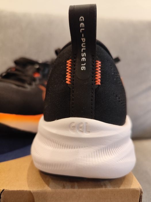 Pantofi sport alergare bărbați. Asics gel pulse 16, nu Hoka, Nike