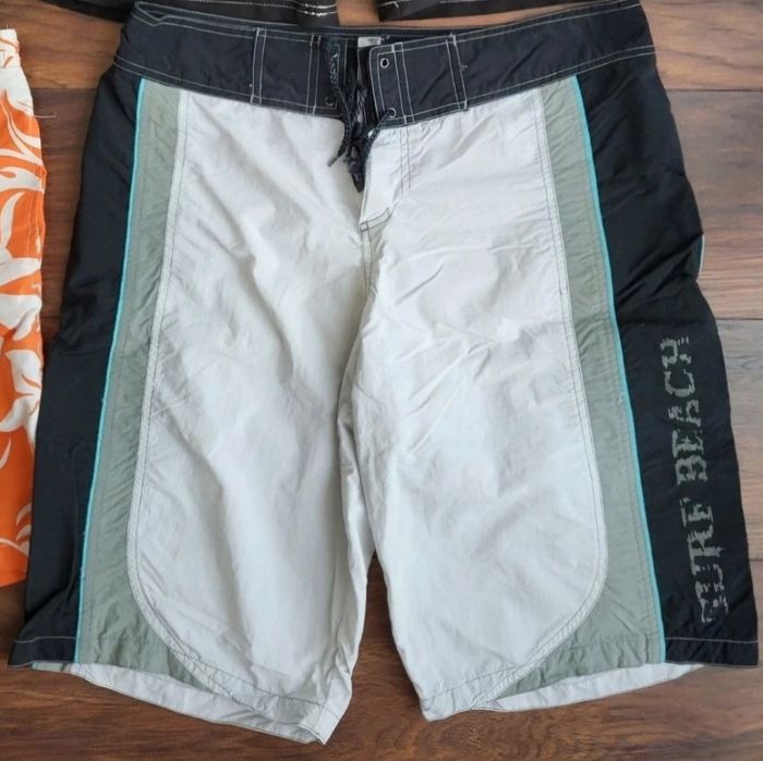 Pantaloni scurti/sorturi/bermude, marimile M - XL