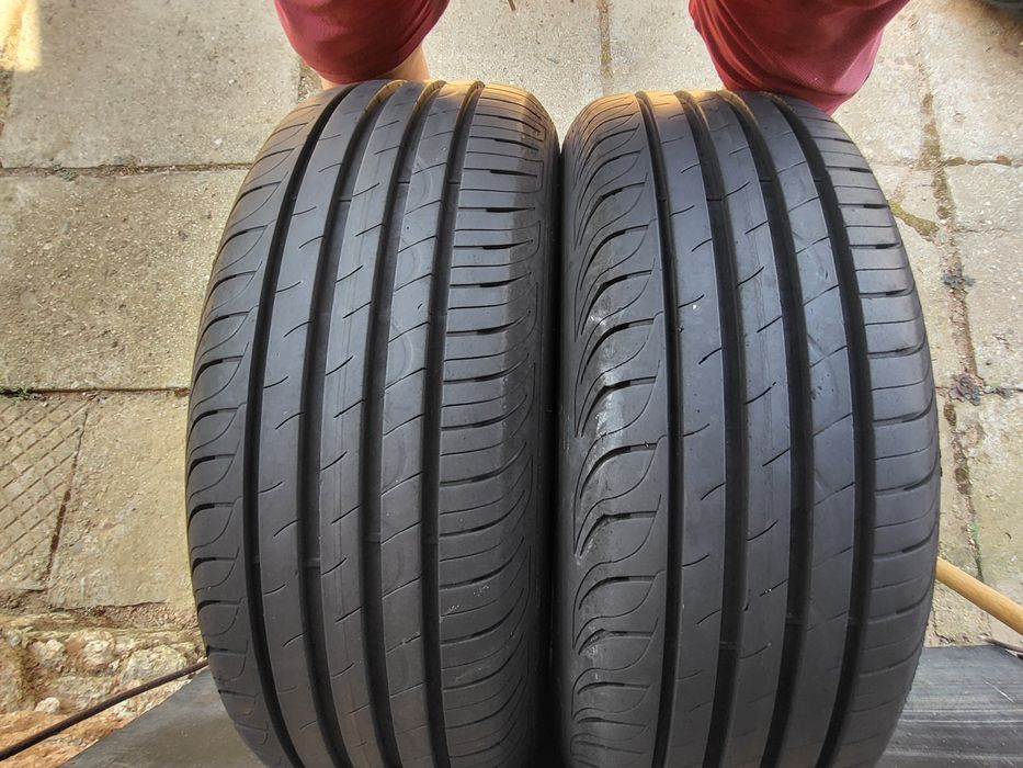 2бр 215/60/16 сава неразличими от новите