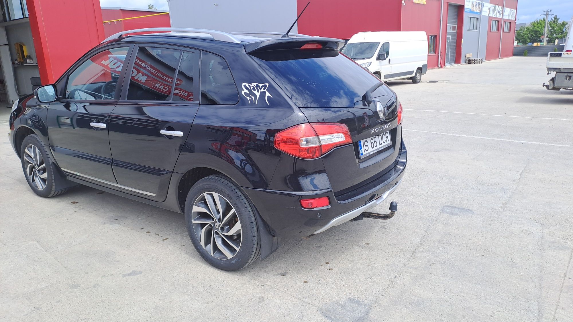 Vând Renault koleos 2014, 4x4 cv manuală, negru perlat, preț 52000 lei