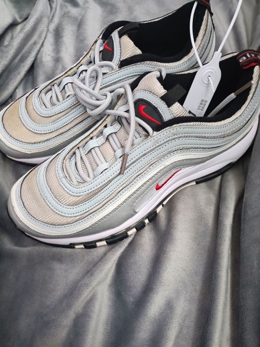 Спортни маратонки