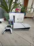 Vand ps5 disk edition cu 2 manete