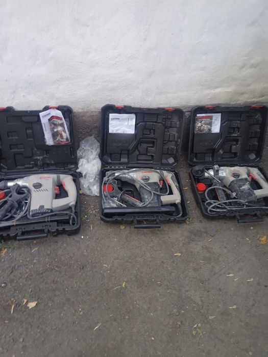 Префаратор, болгарка, шруповерт.