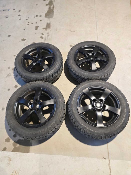 Roți de iarnă 215/55R16 5x114.3