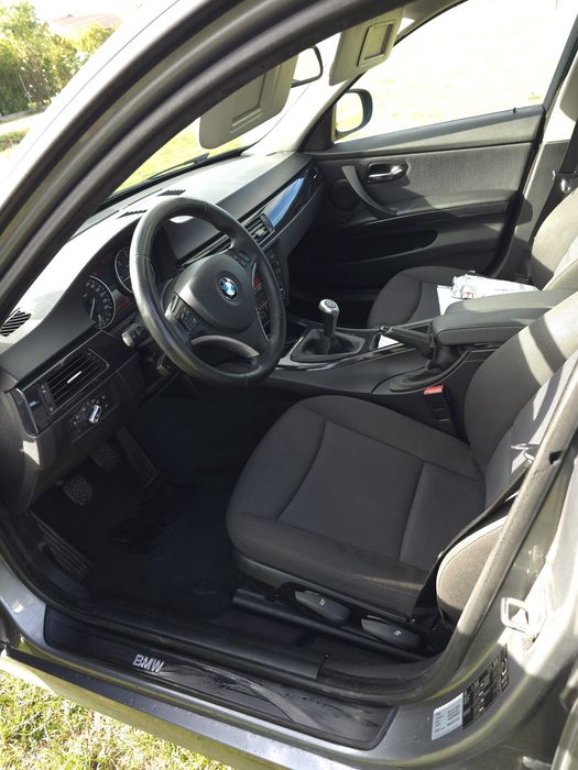 BMW 318D 143 CP E91 LCI 2010 E5