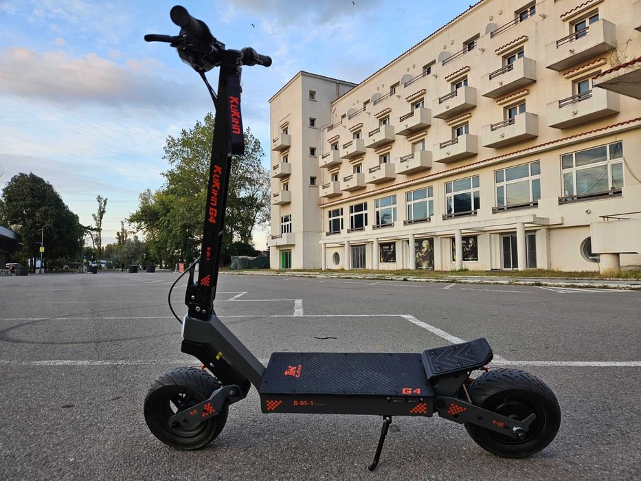 Trotineta KuKirin G4 2025