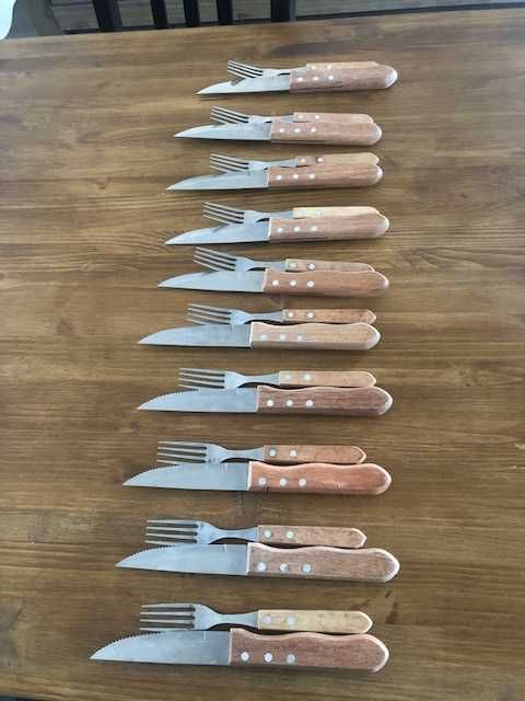 SET TACAMURI pentru friptura, 20 piese