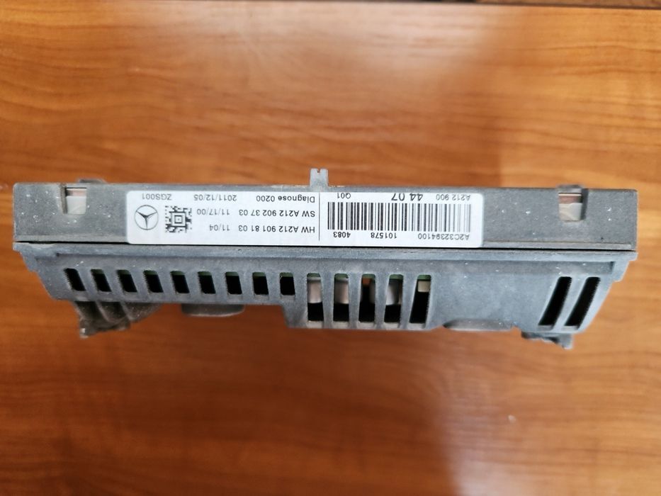 Оригинална навигация за Mercedes cls w218