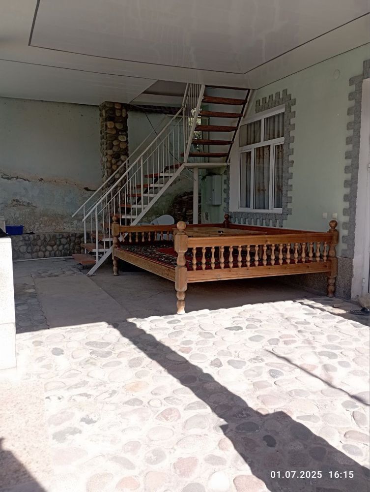 Dacha arendaga berladi