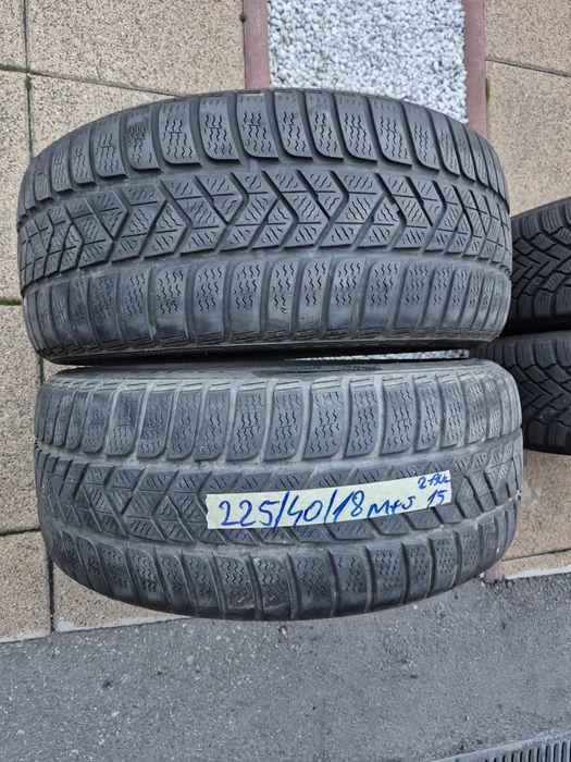 Vând cauciucuri 225/40/18 M+S 2 buc imp Germania//Pirelli//