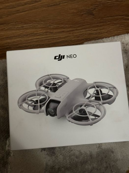 Drona DJI Neo sigilata